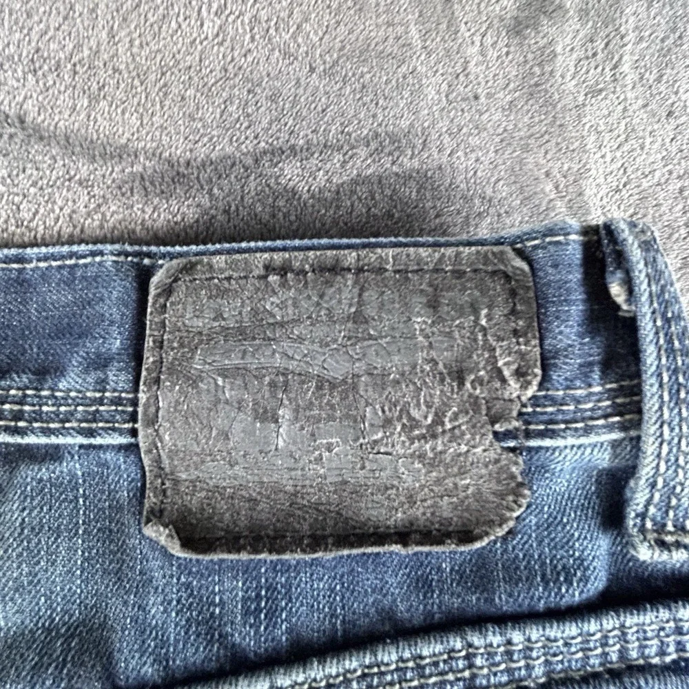 Vintage Y2K Levi's 514 Back Zipper Pockets Relaxed Fit Streetwear 2000s Jeans
